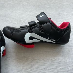 Peloton women shoes size 37 - size 6